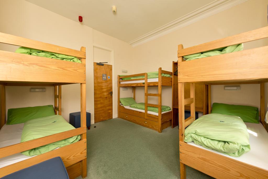 Yha Eyam Hostel Екстериор снимка