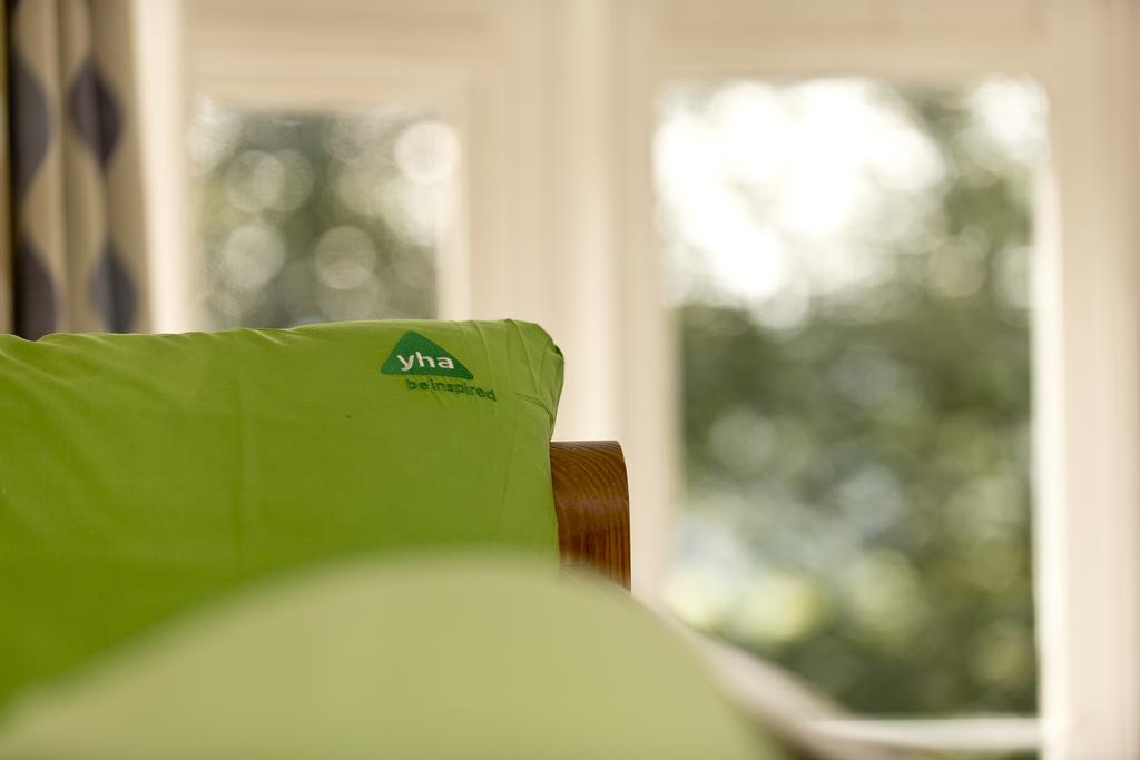 Yha Eyam Hostel Екстериор снимка