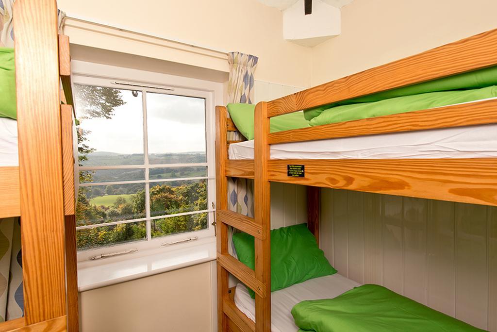 Yha Eyam Hostel Екстериор снимка